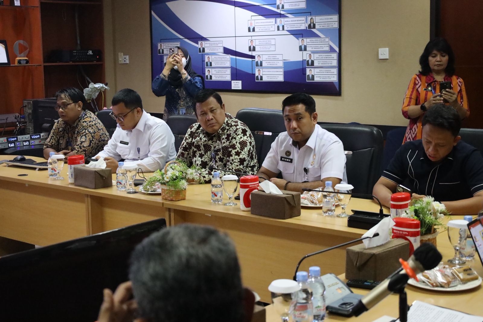 Kantor Imigrasi Jakarta Pusat - Kanim Jakarta Pusat Gelar FGD untuk Tingkatkan Kesadaran Masyarakat dalam Pencegahan PMI Non Prosedural