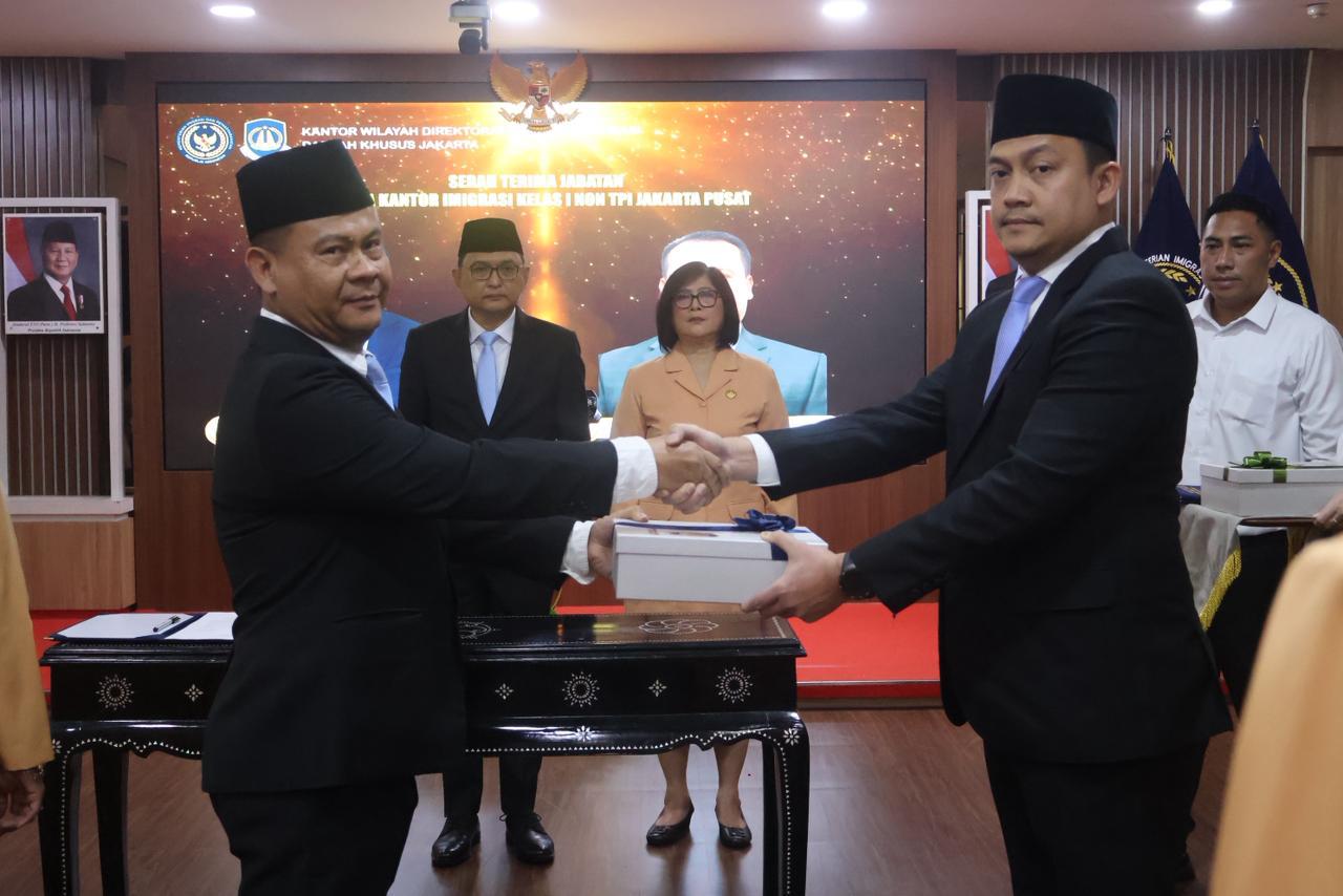 Kantor Imigrasi Jakarta Pusat - Roni Fajar Purba Resmi menjabat Sebagai Plt. Kepala Kantor Imigrasi Jakarta Pusat