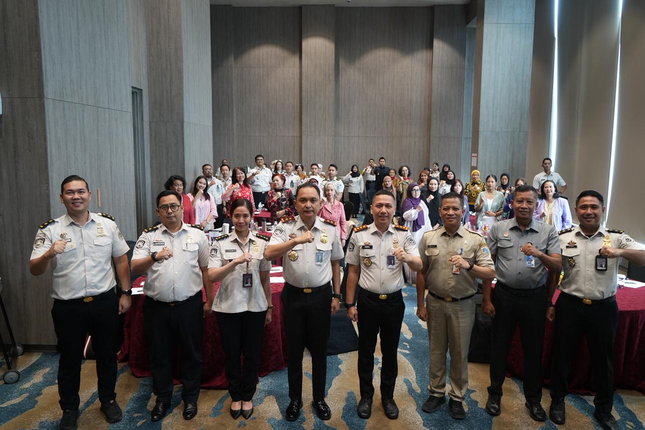 Kantor Imigrasi Jakarta Pusat - Dukung Transformasi Global, Imigrasi Jakarta Pusat Gelar Sosialisasi Kebijakan "Global Citizen of Indonesia" di Grand Mercure Kemayoran.