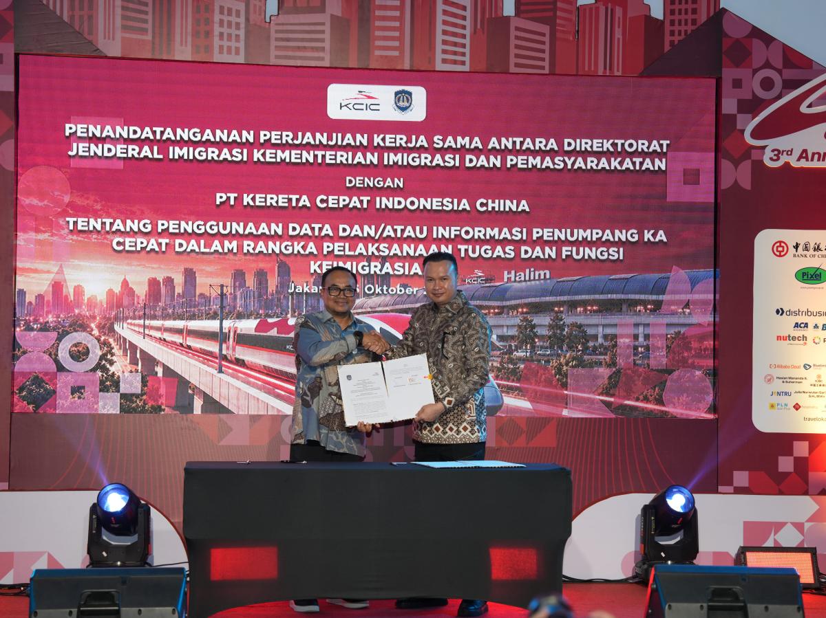 Kantor Imigrasi Jakarta Pusat - Penumpang Internasional Kini Bisa Pesan Whoosh Lewat All Indonesia